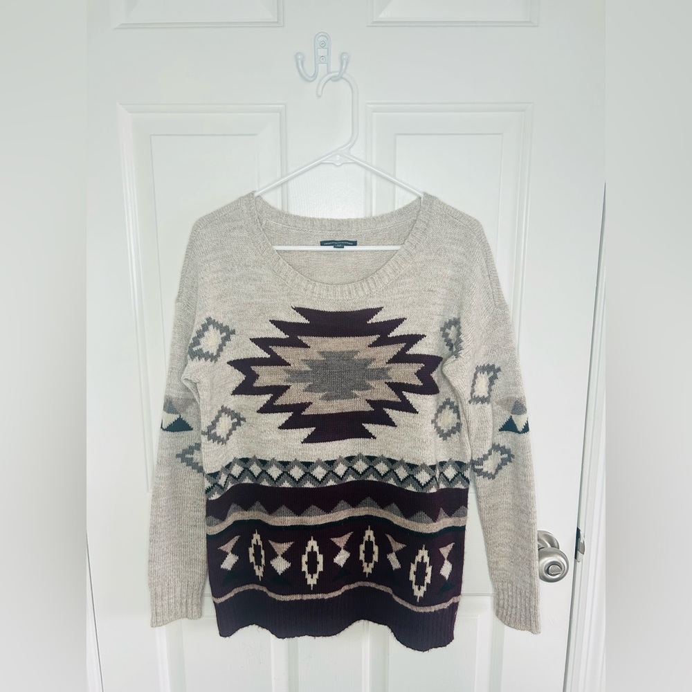 American Eagle Sweater